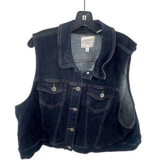 Torrid Womens Denim Vest Jean Button Cotton Cropped Pocket Stretch Blue Size 4 4 - Picture 1 of 8